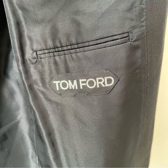 Tom Ford Mens wool mohair tuxedo Black blazer Made in Italy Size 56 R - Picture 7 of 10